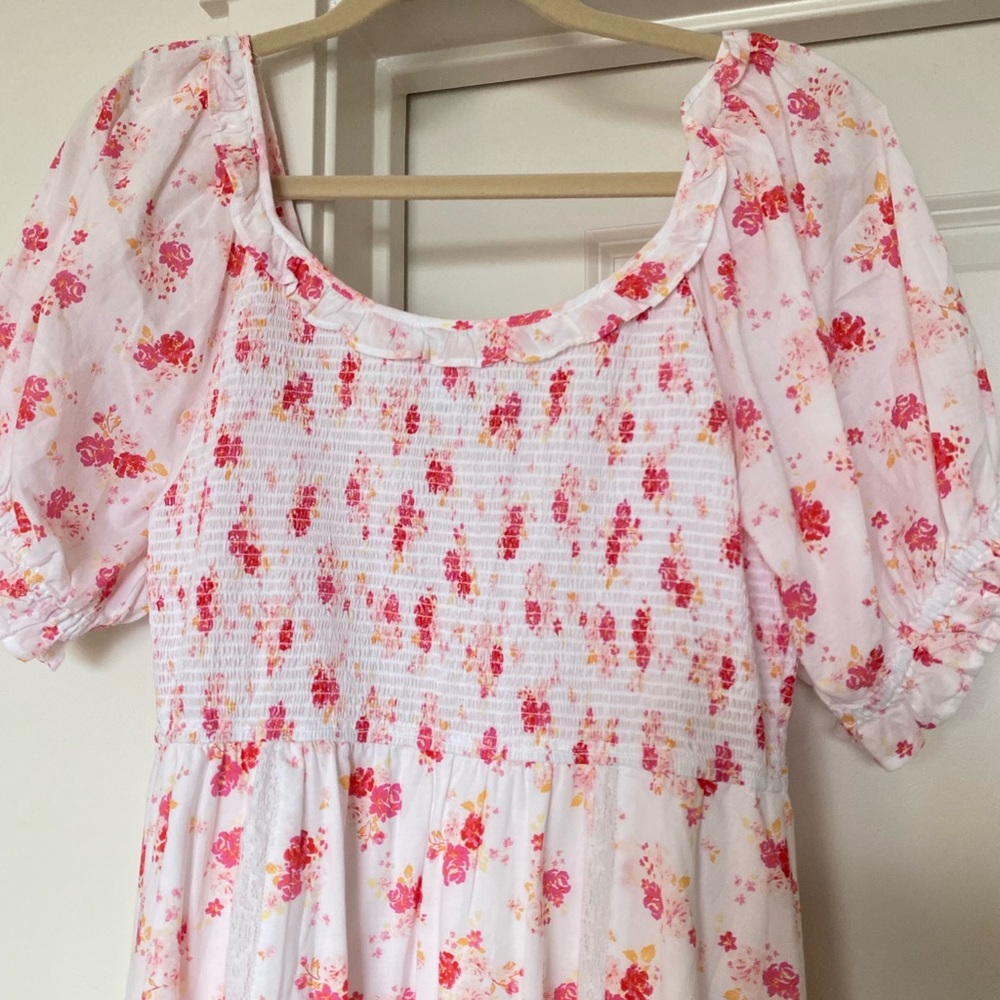 Limited Edition- LoveShackFancy x Target - Picture 2 of 4